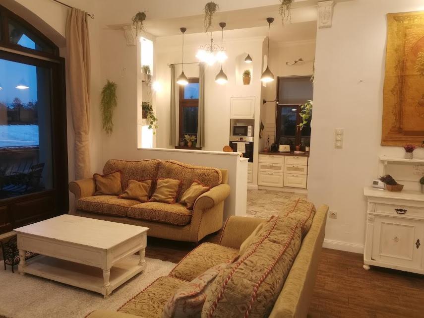 Kuria Apartman With Private Jacuzzi And Pool Budapeşte Dış mekan fotoğraf