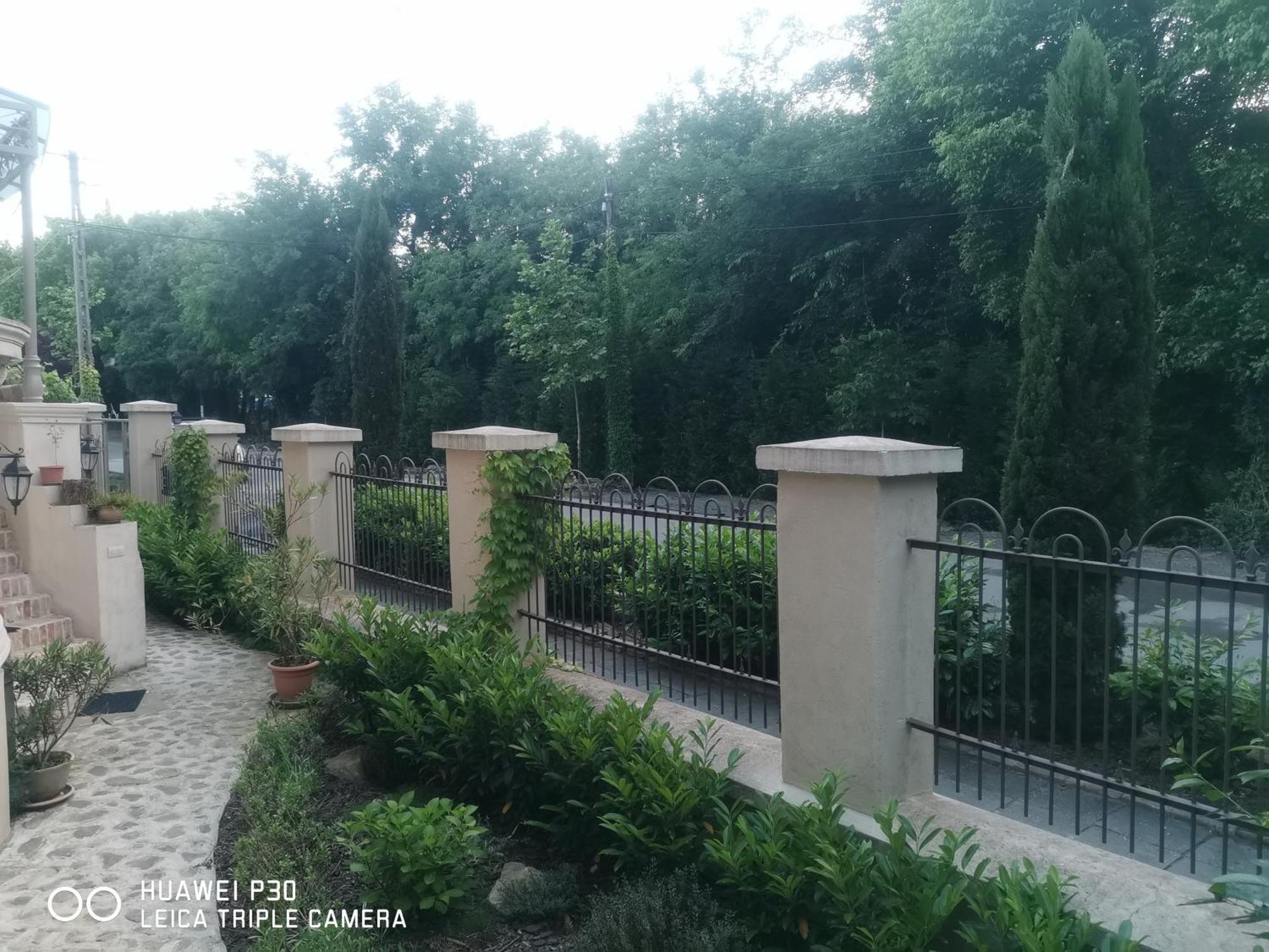 Kuria Apartman With Private Jacuzzi And Pool Budapeşte Dış mekan fotoğraf