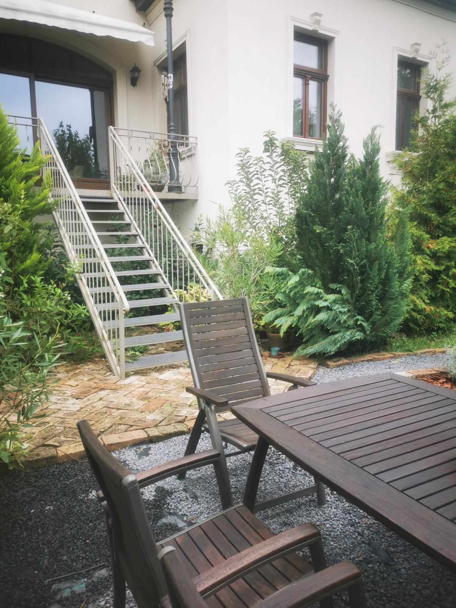 Kuria Apartman With Private Jacuzzi And Pool Budapeşte Dış mekan fotoğraf